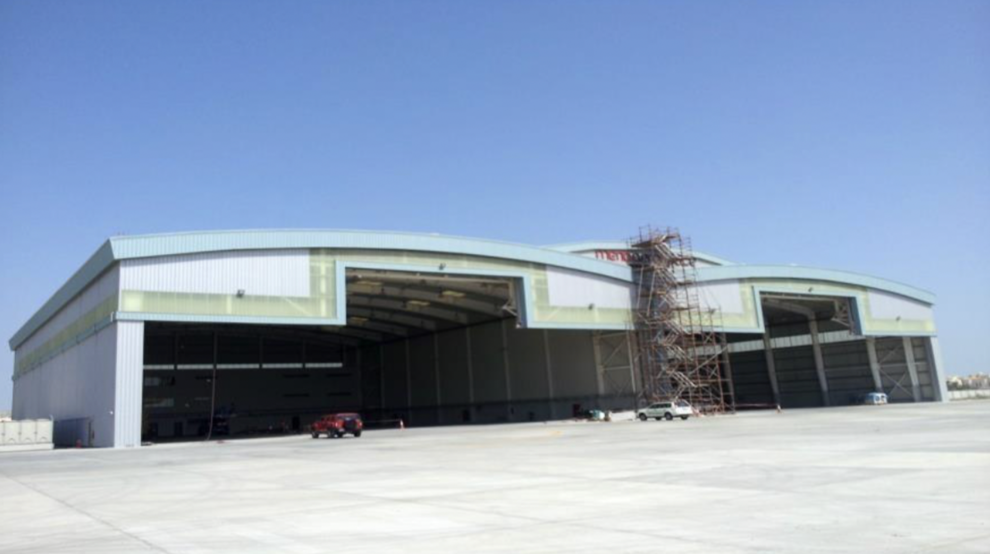 Hanger 1